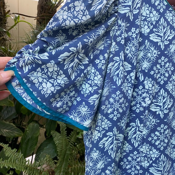 VTG Coral Reef Hawaii Muumuu Blue Patchwork Pattern💙 - Picture 5 of 6